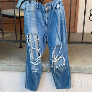 American Eagle Mom Jeans